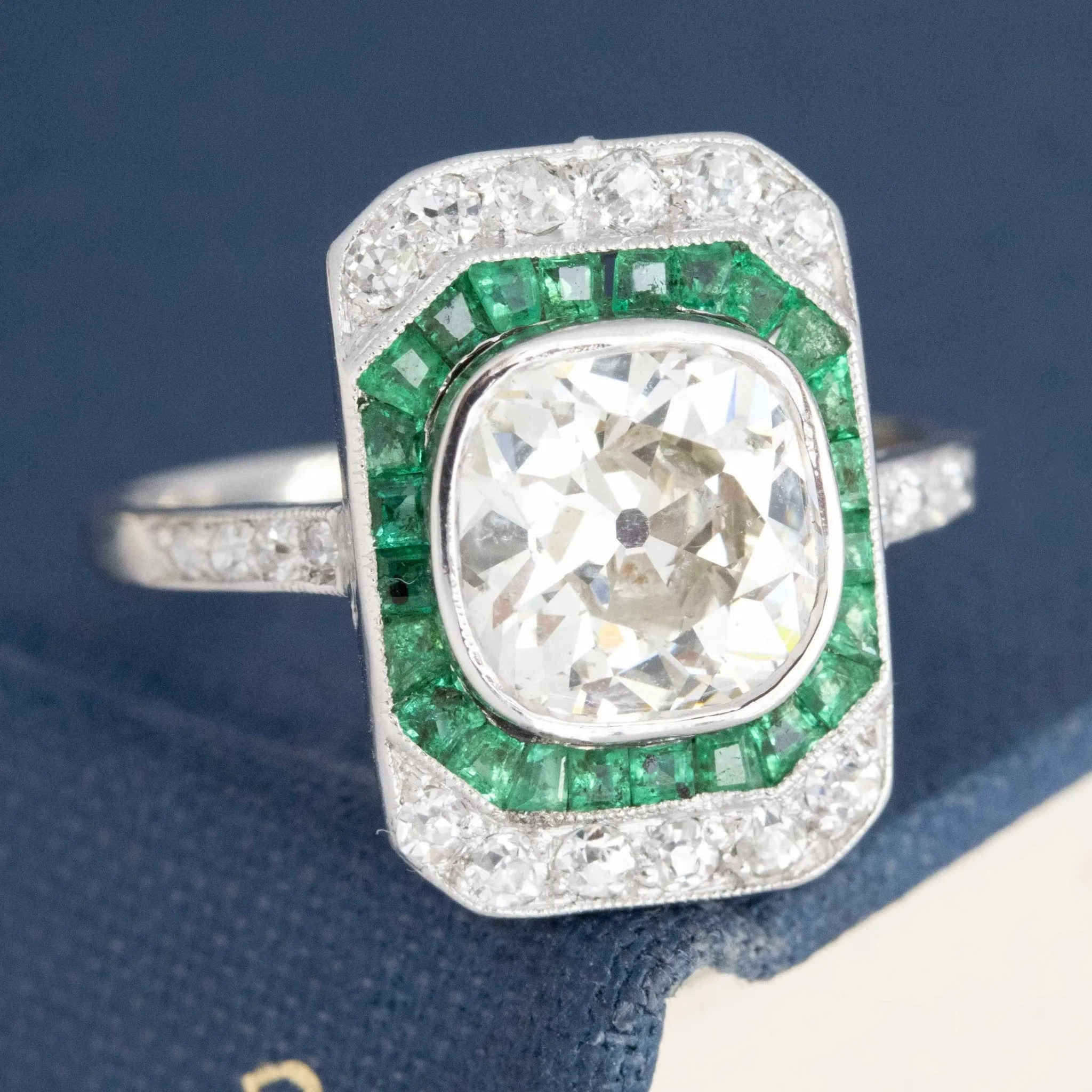 2.11ct Art Deco Old Mine Cut Diamond & Emerald Dinner Ring
