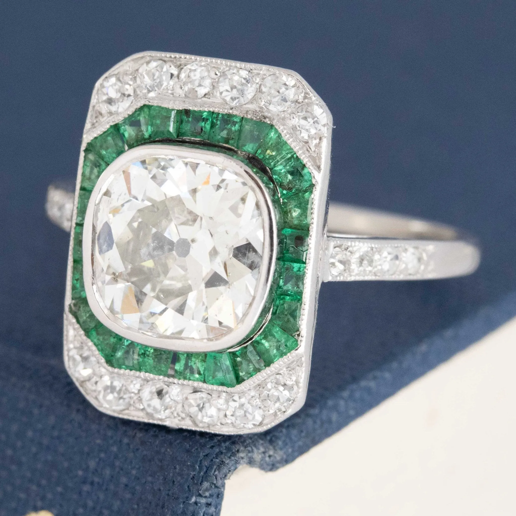 2.11ct Art Deco Old Mine Cut Diamond & Emerald Dinner Ring