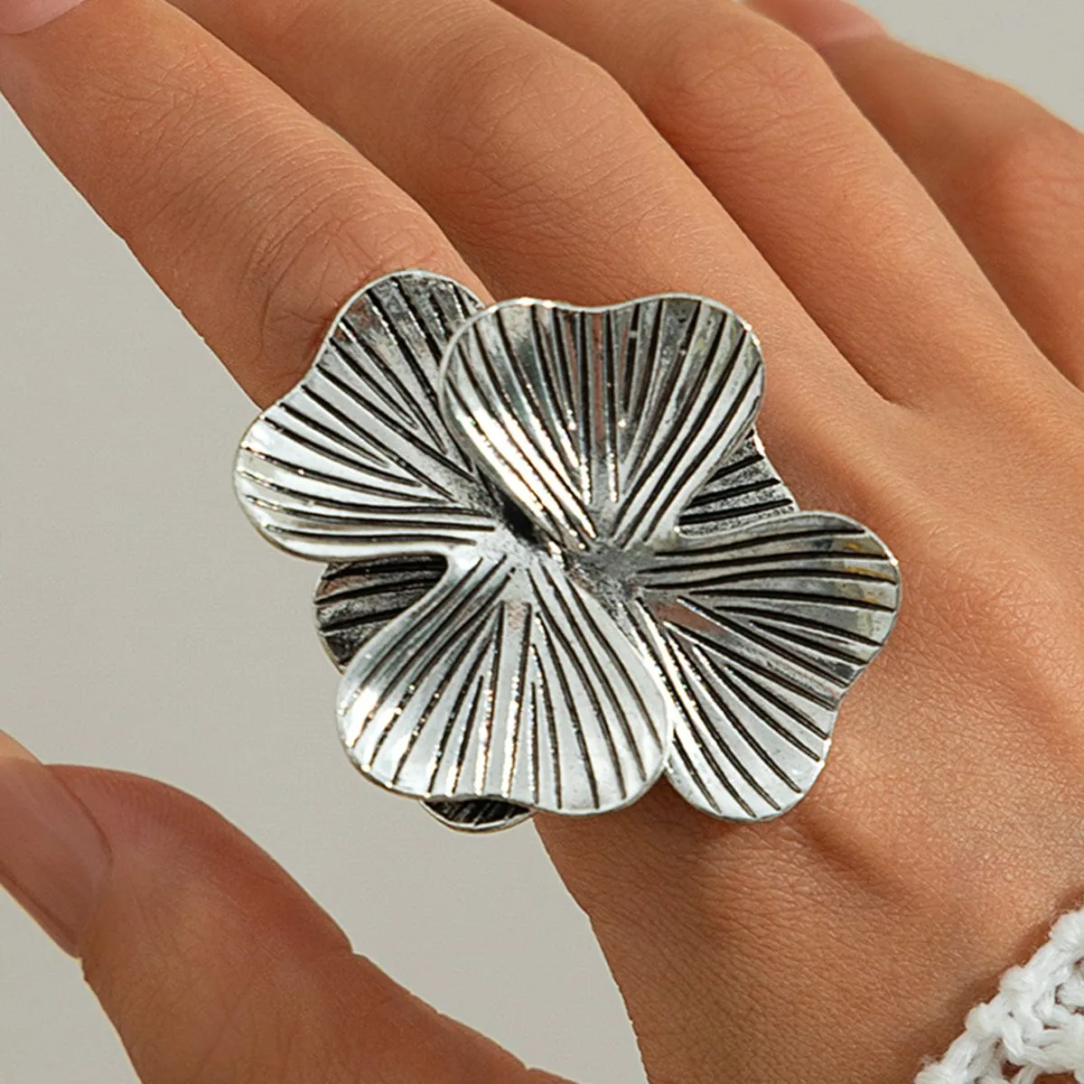 Antique Gold Silver Tone Chunky Textured Flower Ring
