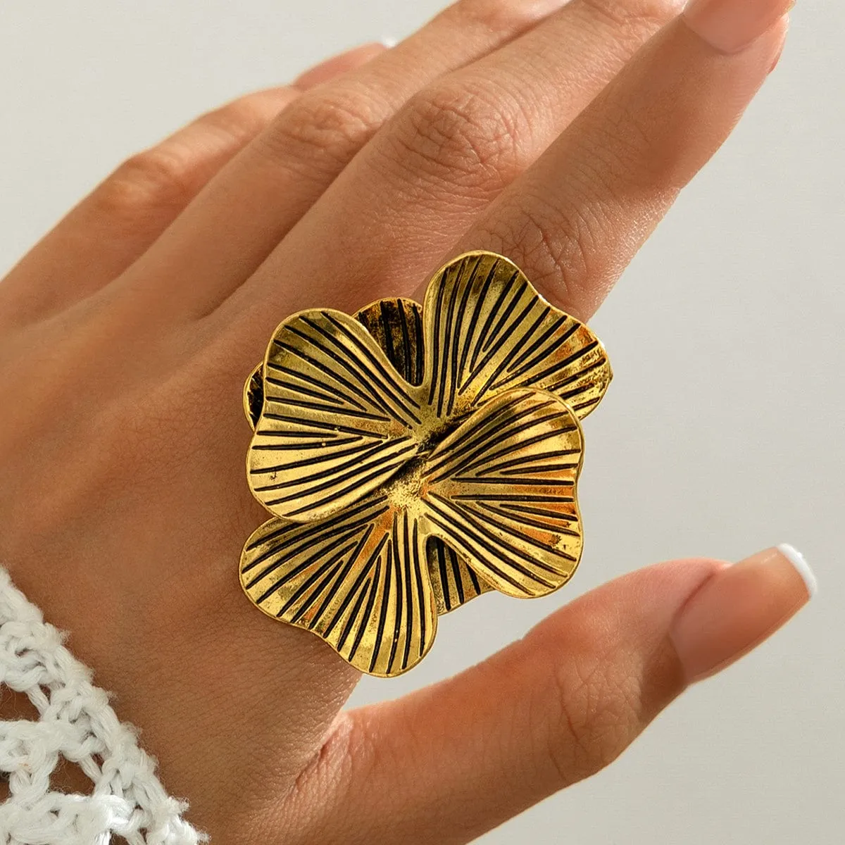 Antique Gold Silver Tone Chunky Textured Flower Ring