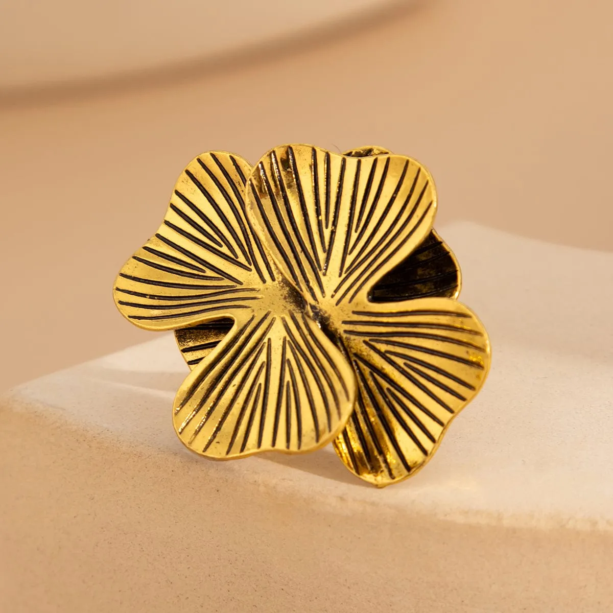 Antique Gold Silver Tone Chunky Textured Flower Ring