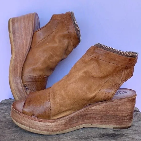 A.S.98 Naylor Wedge Platform Camel Tan Leather Zippered Sandals