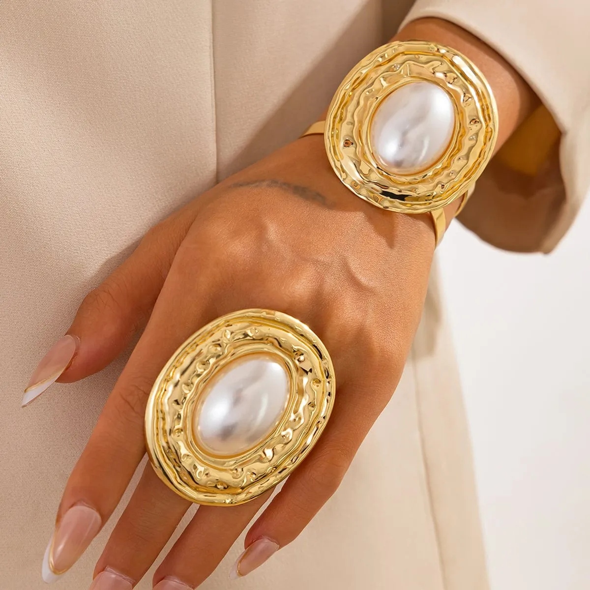 Baroque Chunky Pearl Inlaid Textured Oval Open Ring Bangle Bracelet Set