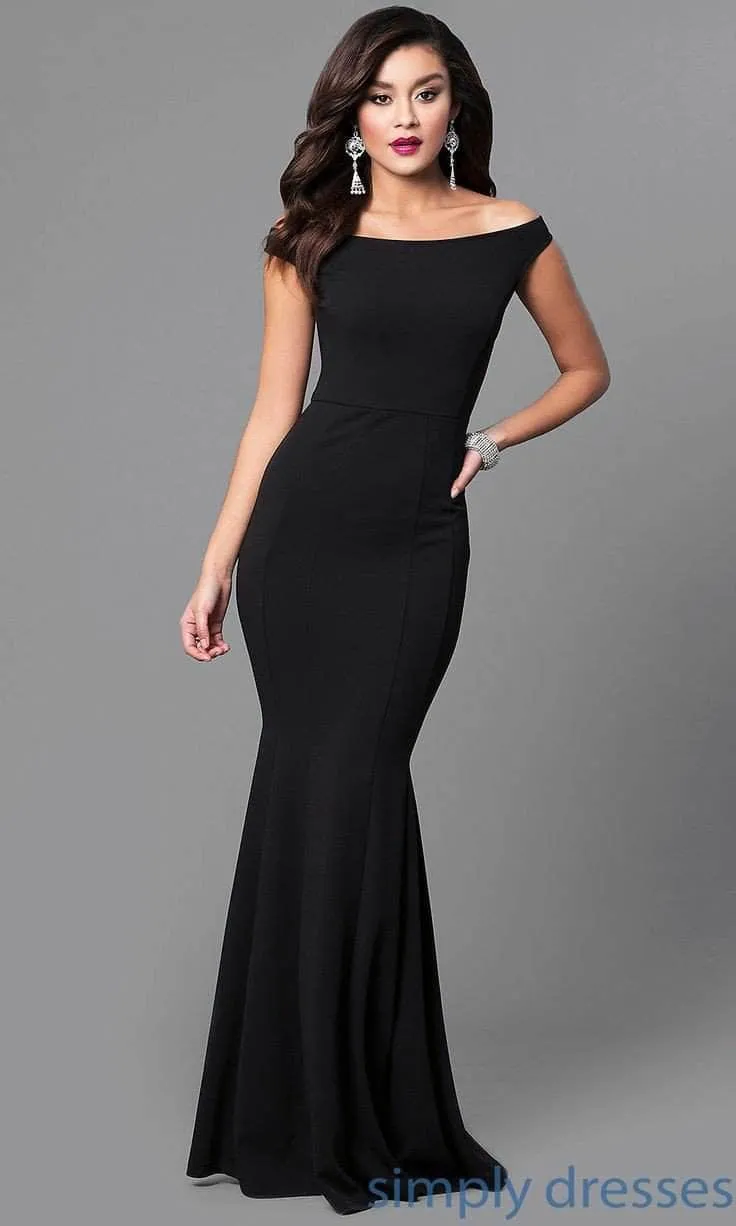 Beautiful Black Fish-Cut Indo-western Gown