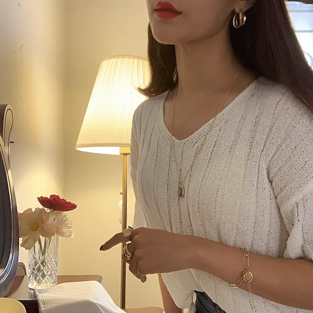 Big Twisted Hoop earrings