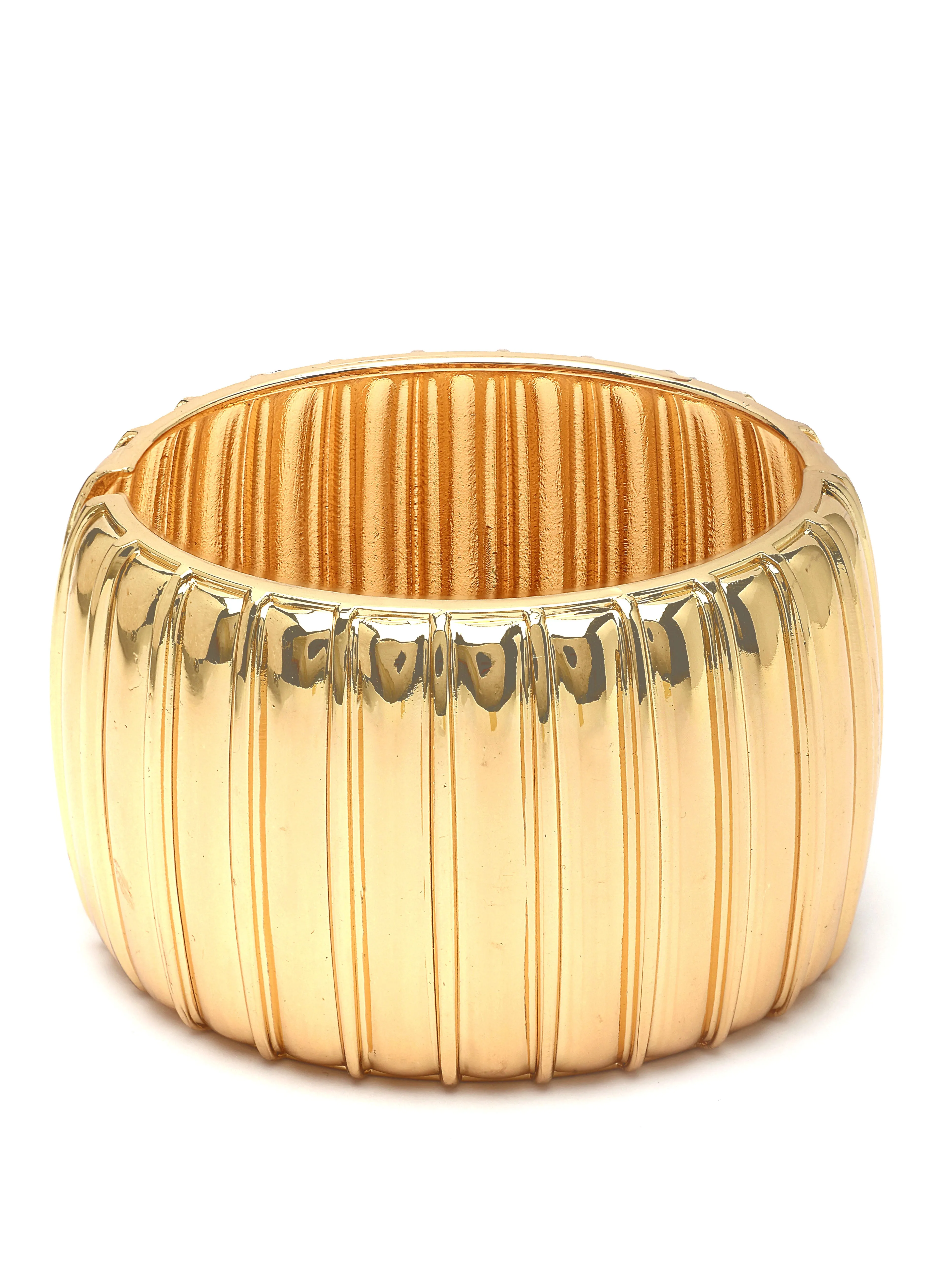 Bohey by KARATCART Gold Plated Designer Kada Bracelet for Women