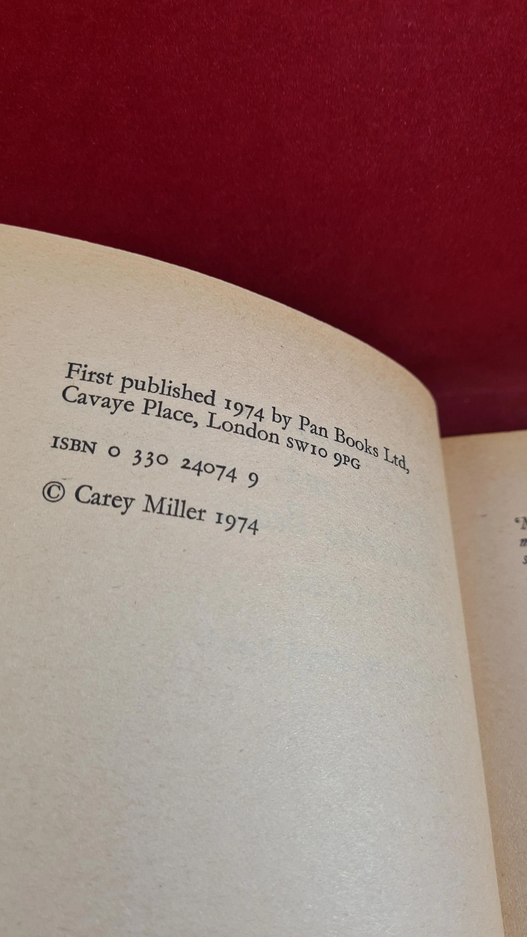 Carey Miller - A Dictionary of Monsters & Mysterious Beasts, Piccolo, 1974, Paperbacks