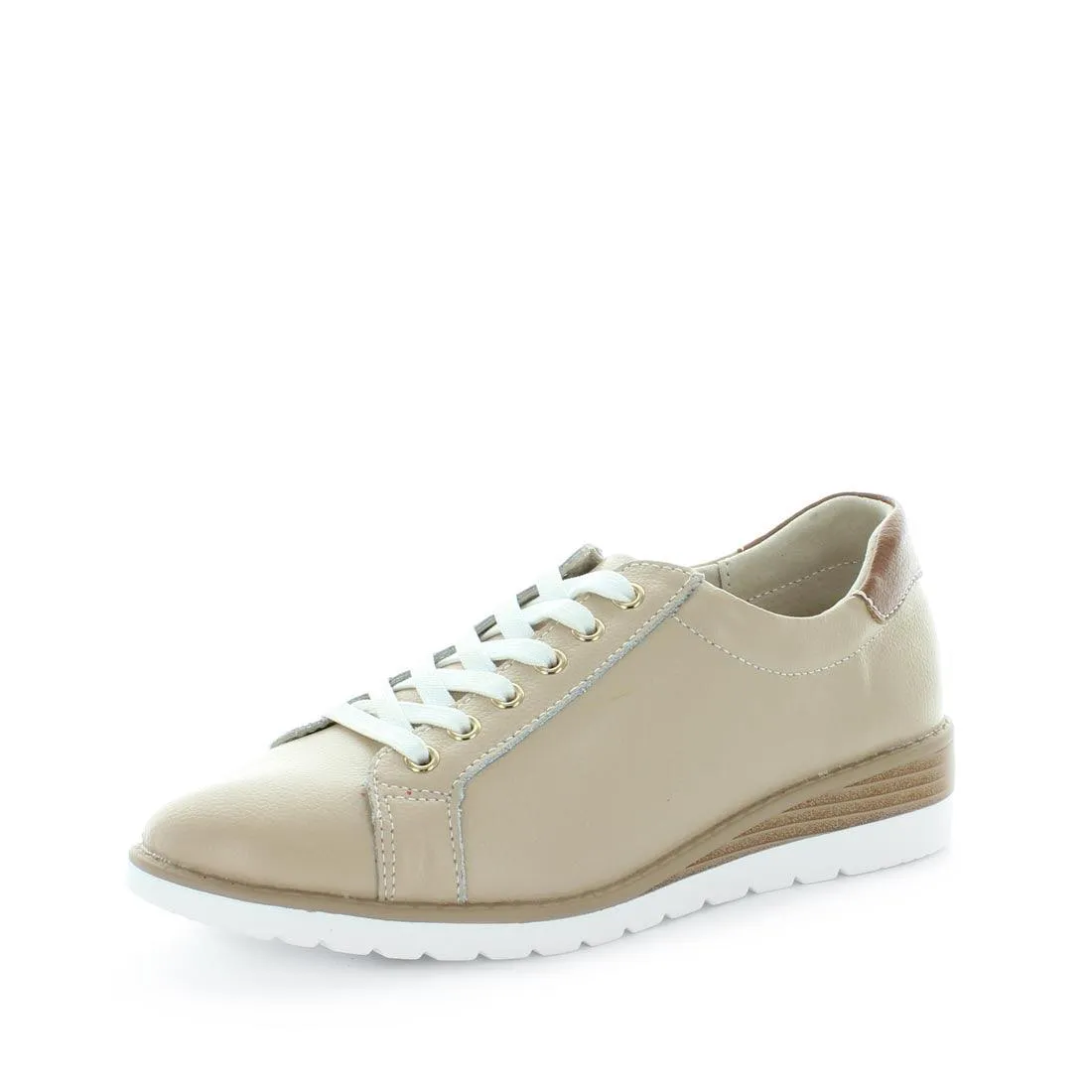 Casita Sneakers