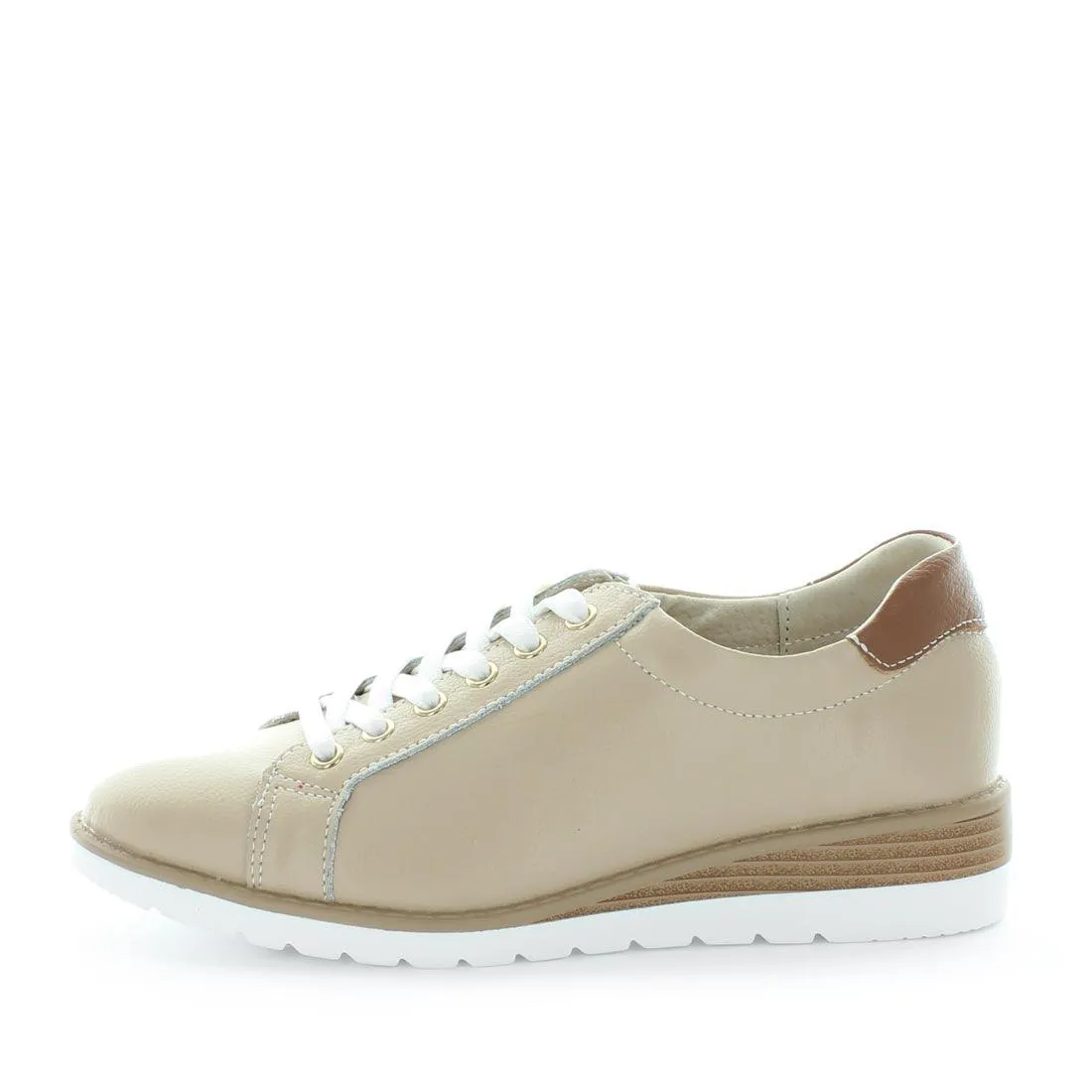 Casita Sneakers