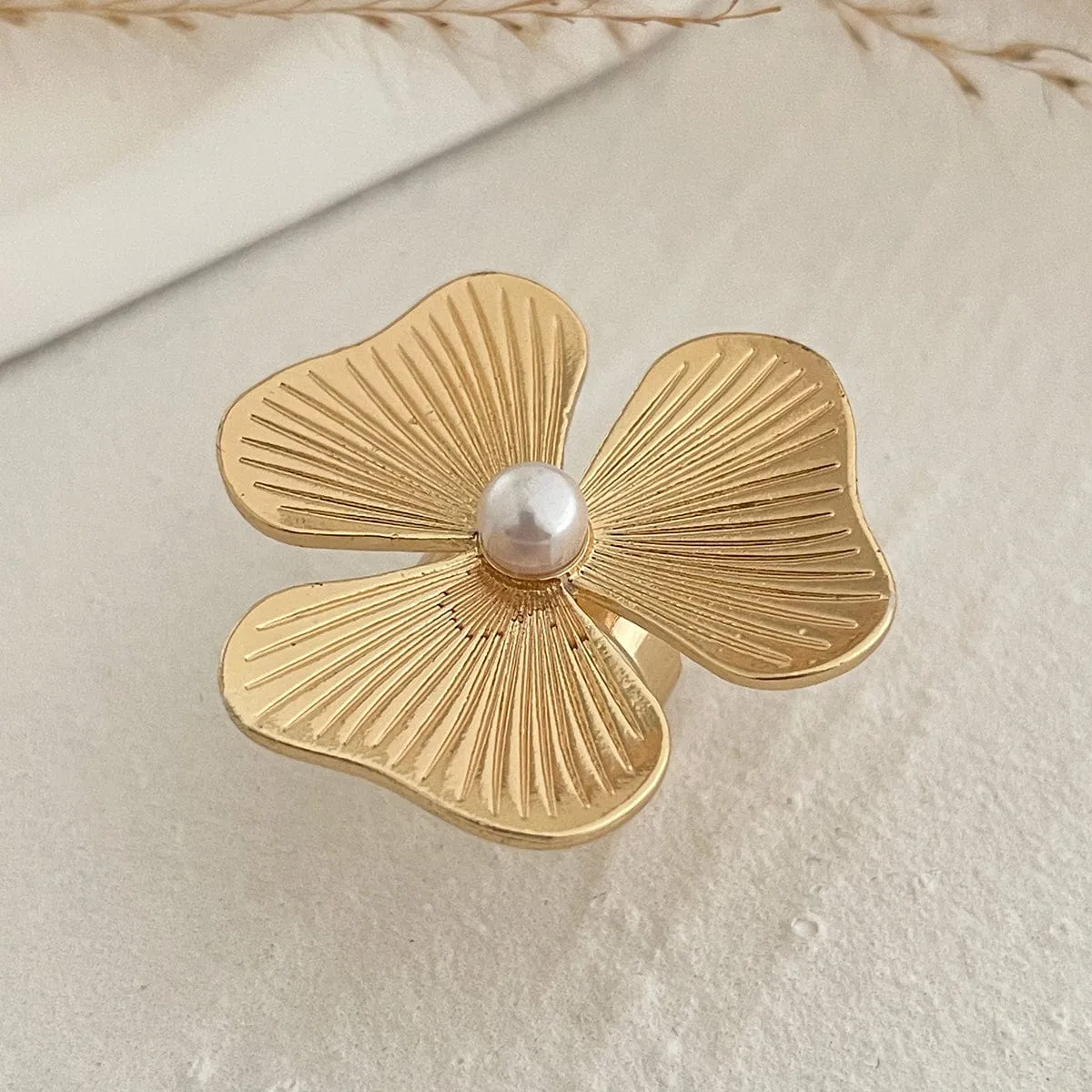 Chunky Gold Silver Tone Irregular Pleated Square Flower Pearl Open Ring Set