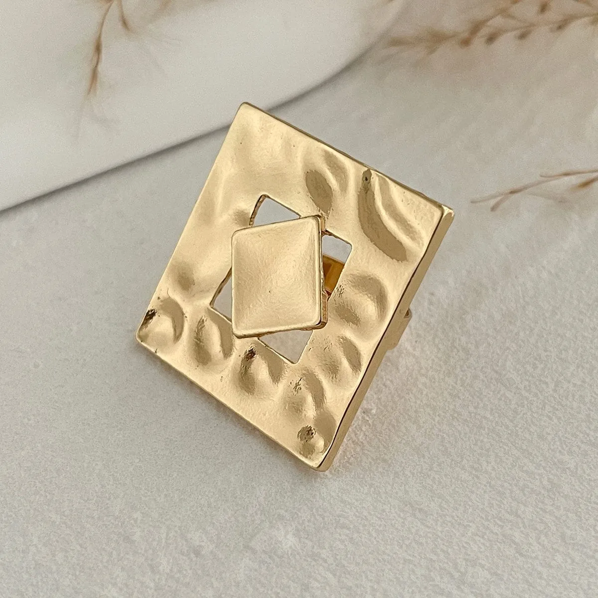 Chunky Gold Silver Tone Irregular Pleated Square Flower Pearl Open Ring Set