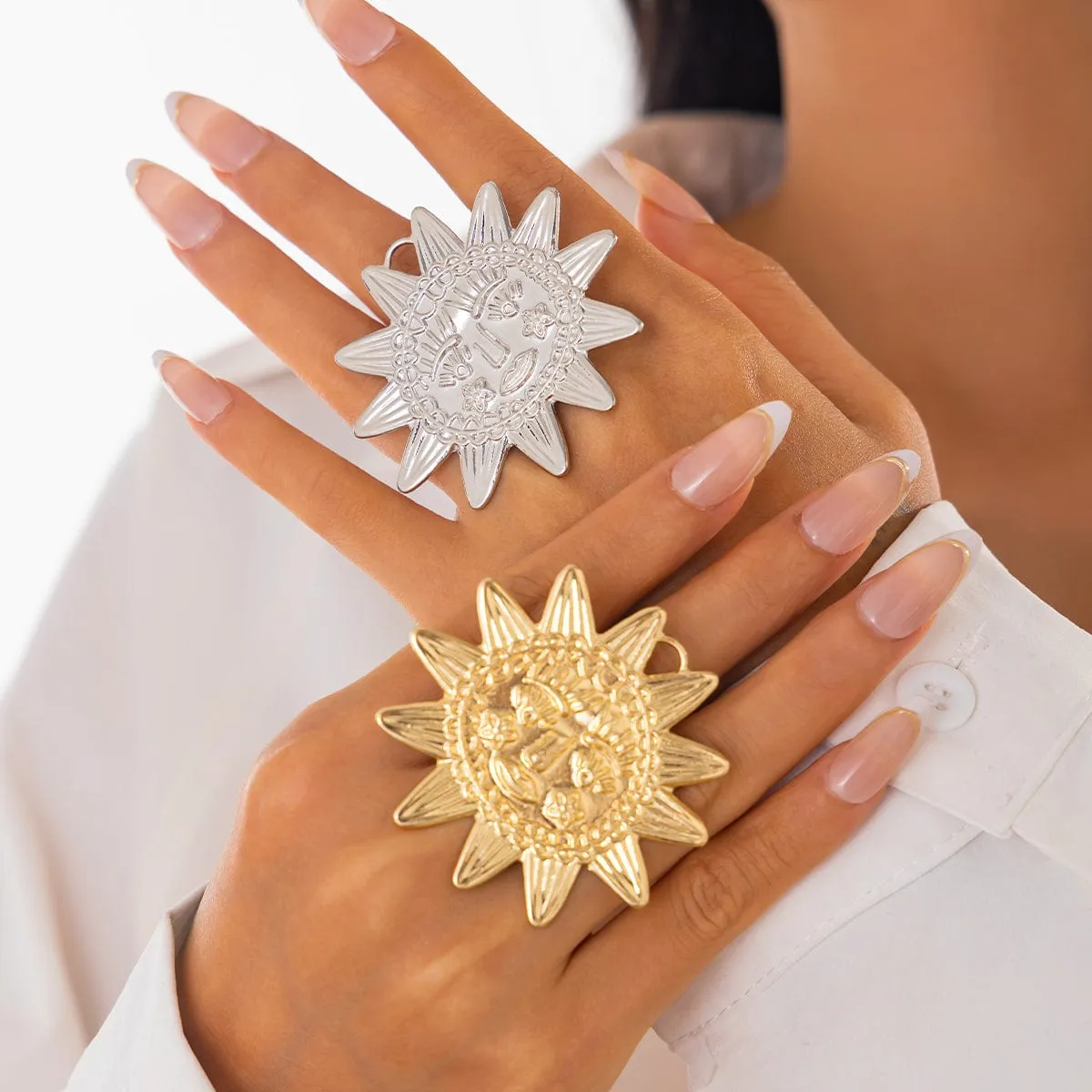 Chunky Relief Smile Sun Open Ring