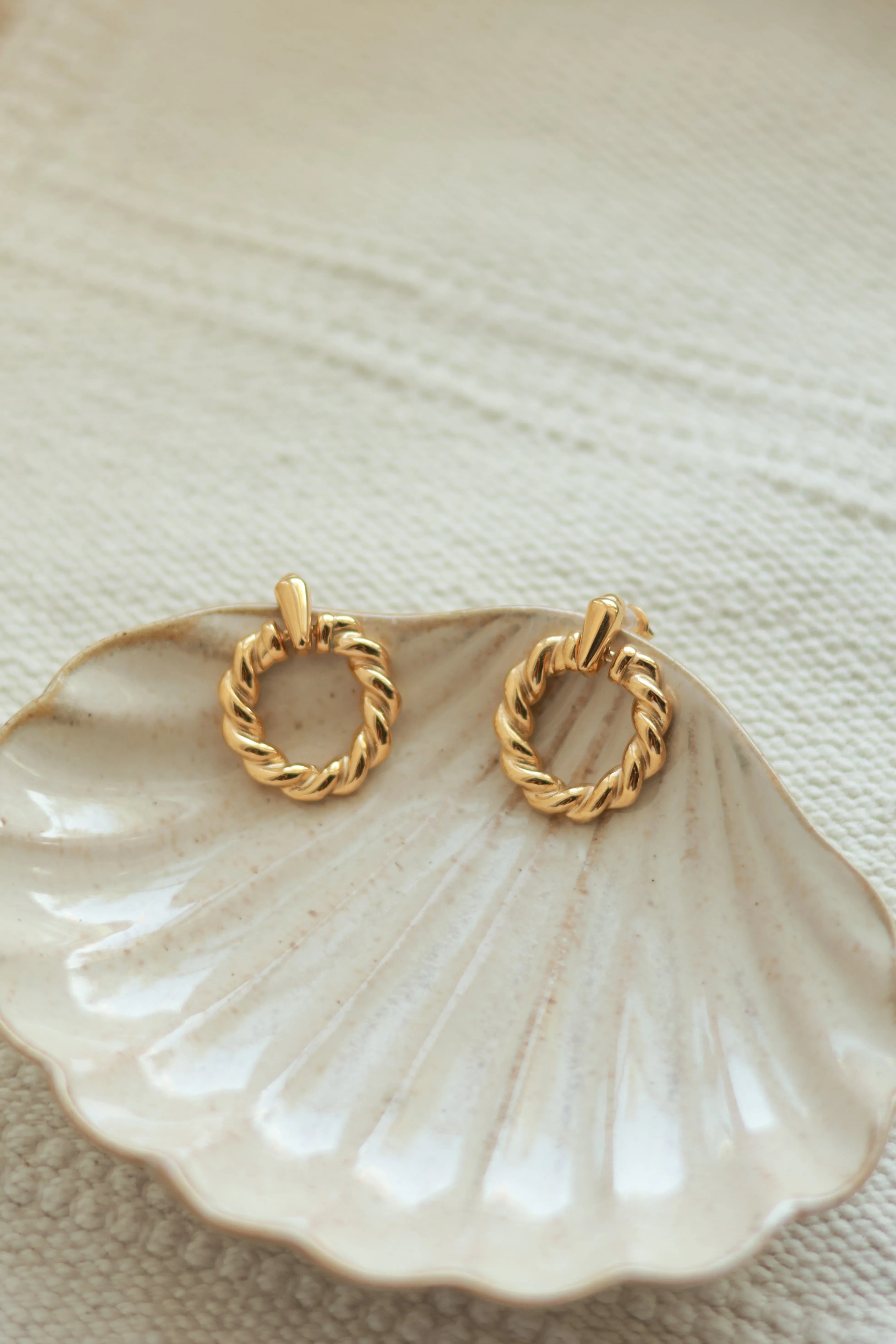 Classic Twisted Hoops