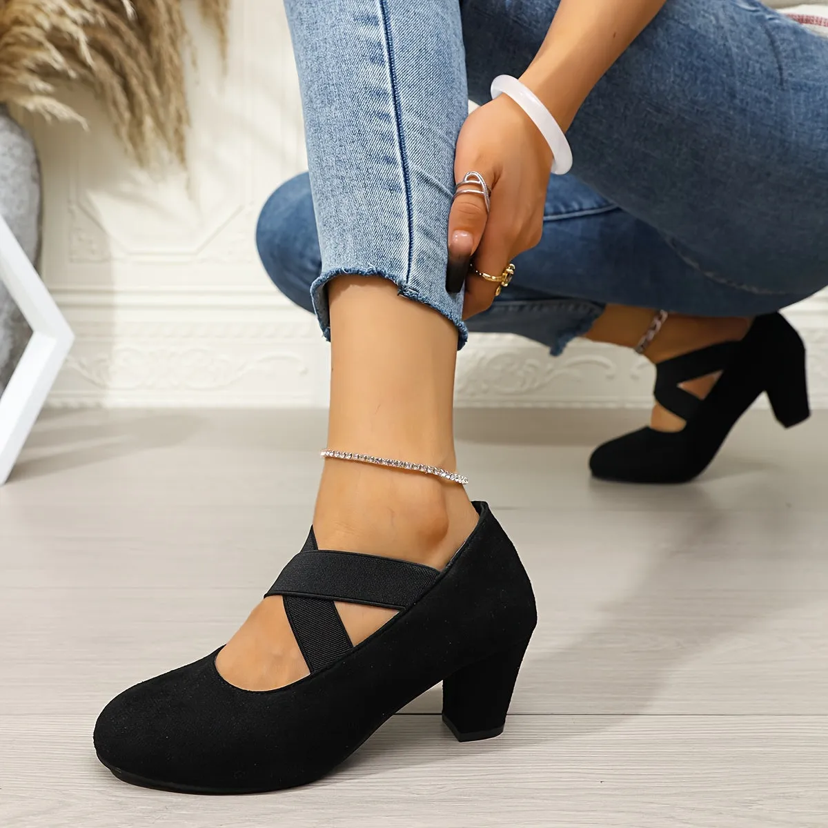 Comfortable Chunky Heel Round Toe Pumps - Chic High Heels with Elastic Band