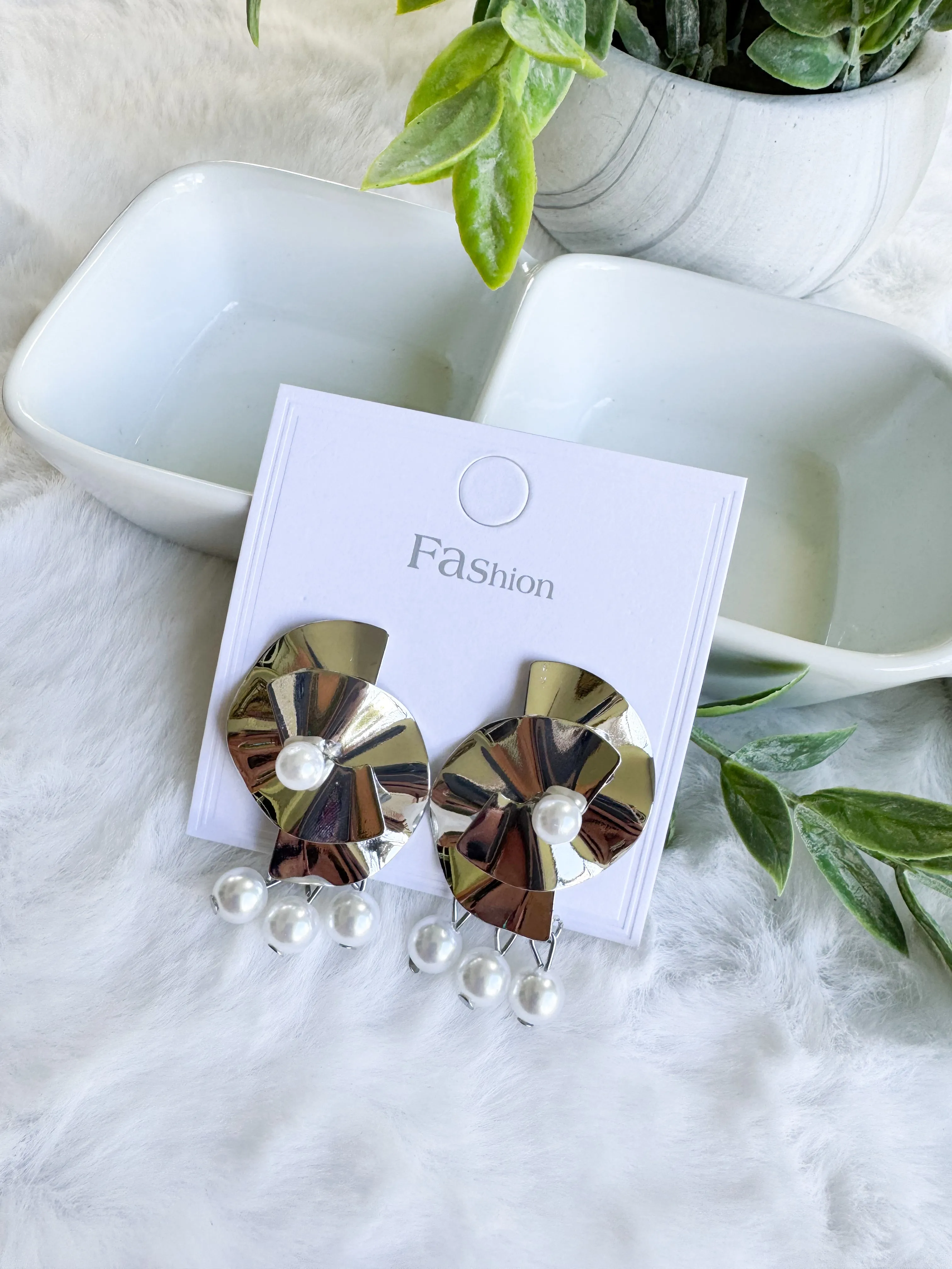 Cox earrings