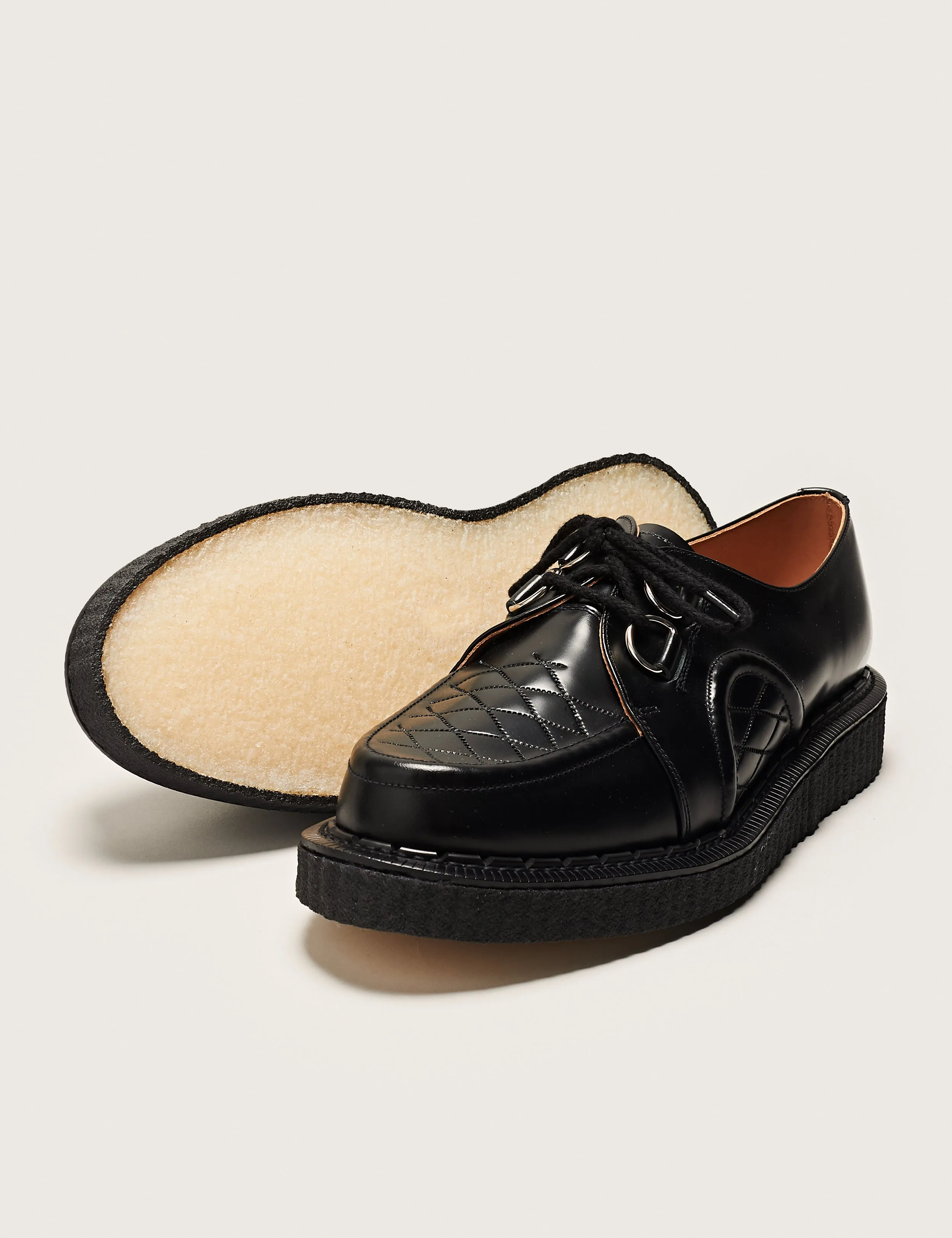 Dace Black