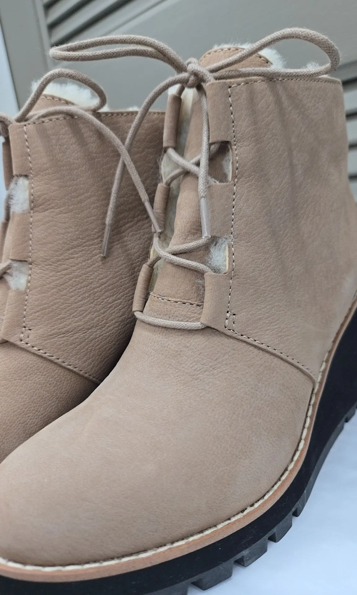 EILEEN FISHER Size 7.5 Booties