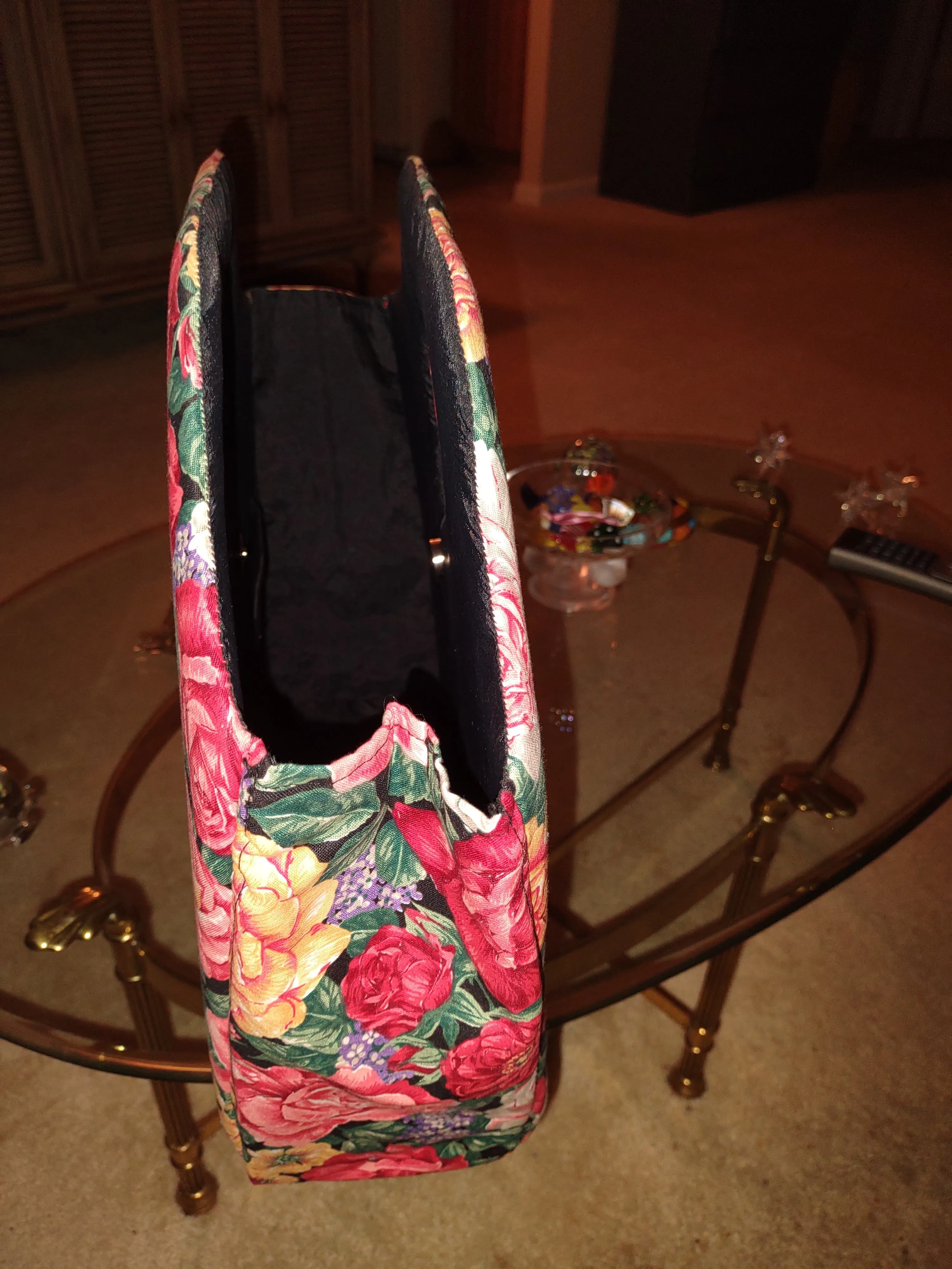 Elegant and Chic Going Out Assemble Caribbean style. Complete set. Purse handmade in Haïti.
