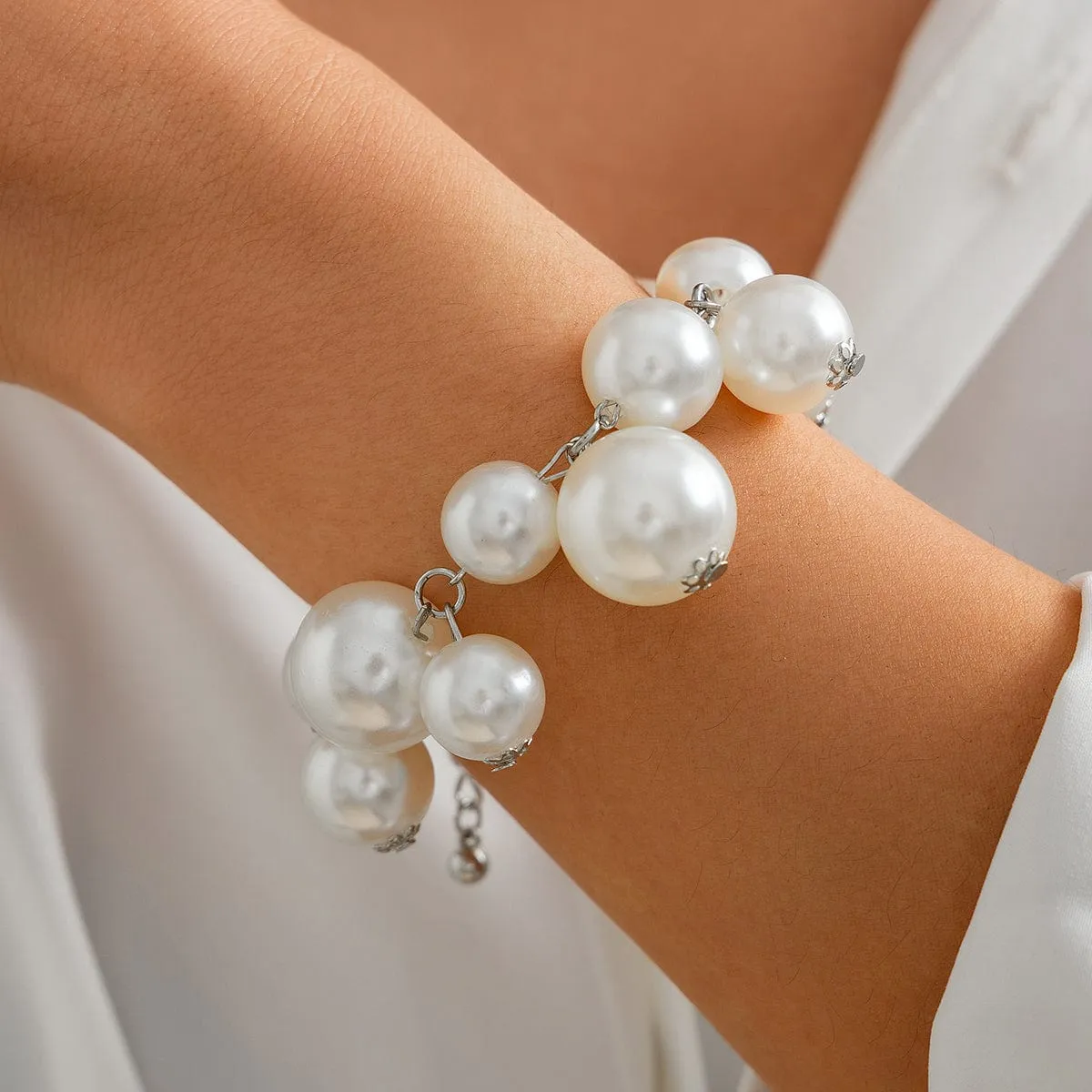 Elegant Chunky Pearl Chain Bracelet