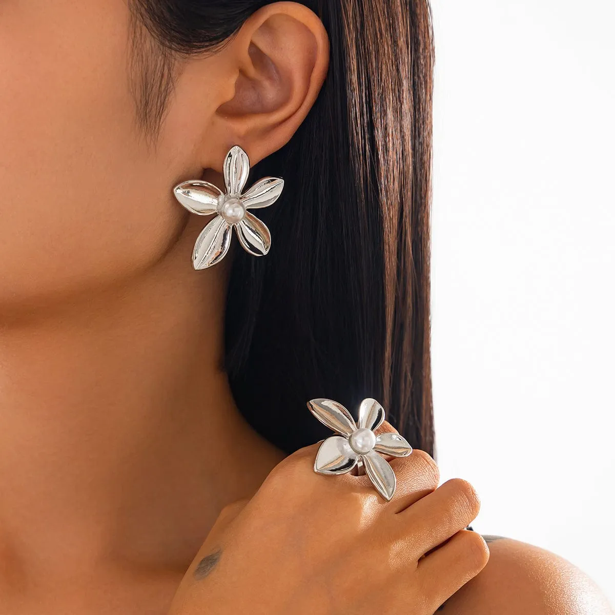 Elegant Gold Silver Tone Pearl Flower Earrings Ring Set