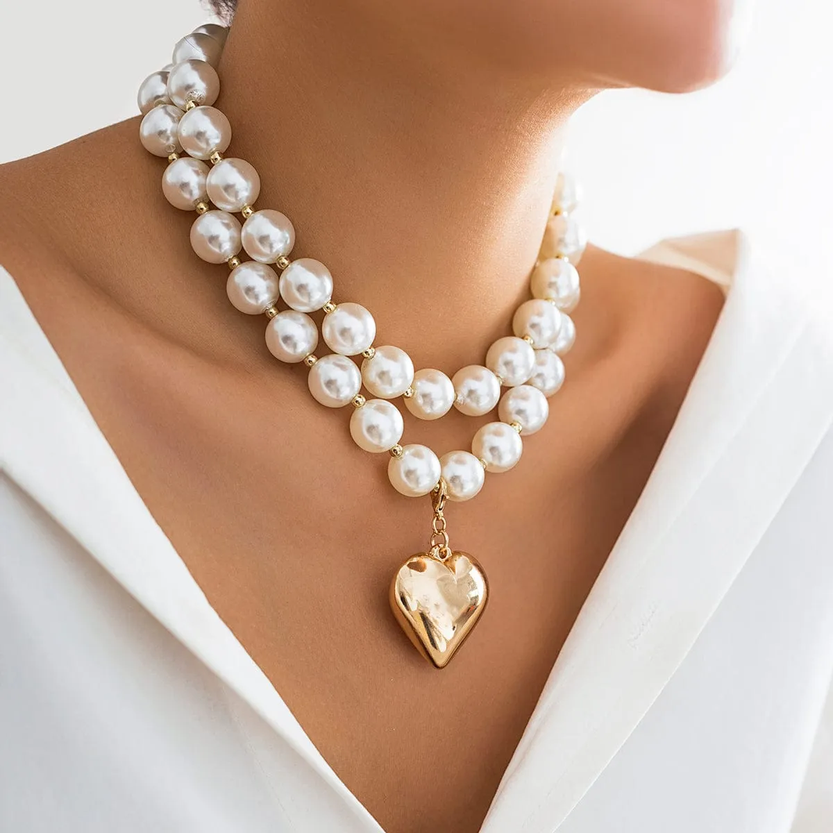 Elegant Layered Heart Pendant Chunky Pearl Chain Choker Necklace Set
