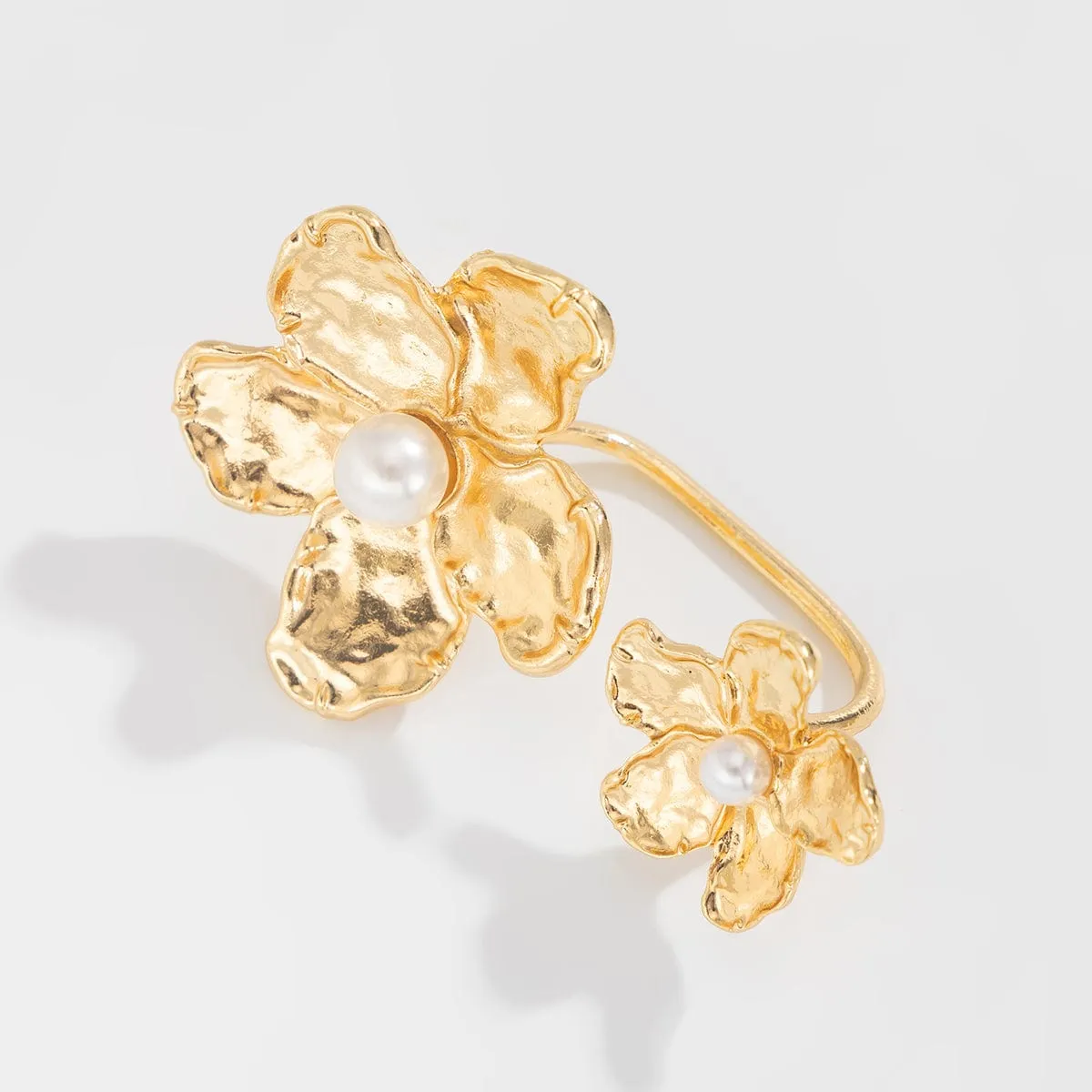 Elegant Pearl Flower Double Finger Ring