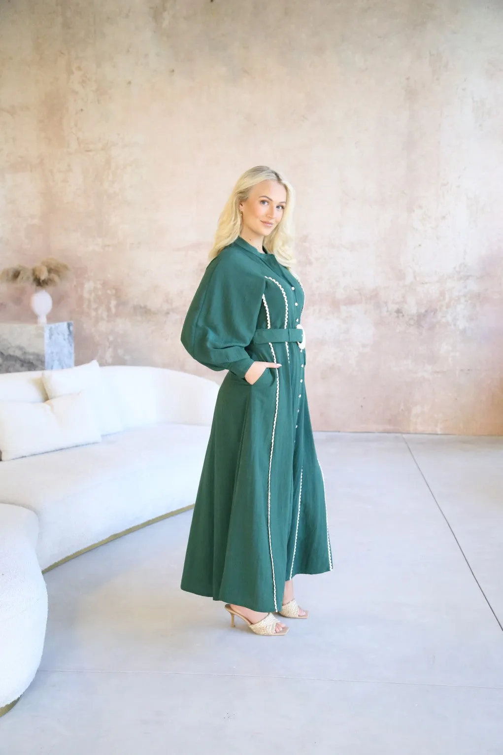 Emerald Green Long Sleeve 'Whimsical' Boho Maxi Dress with Pockets and Belt Feature