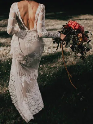 Exquisite Lace Wedding Dress Long Sleeve Open Back Rustic Wedding Dress Bridal Gown CP027