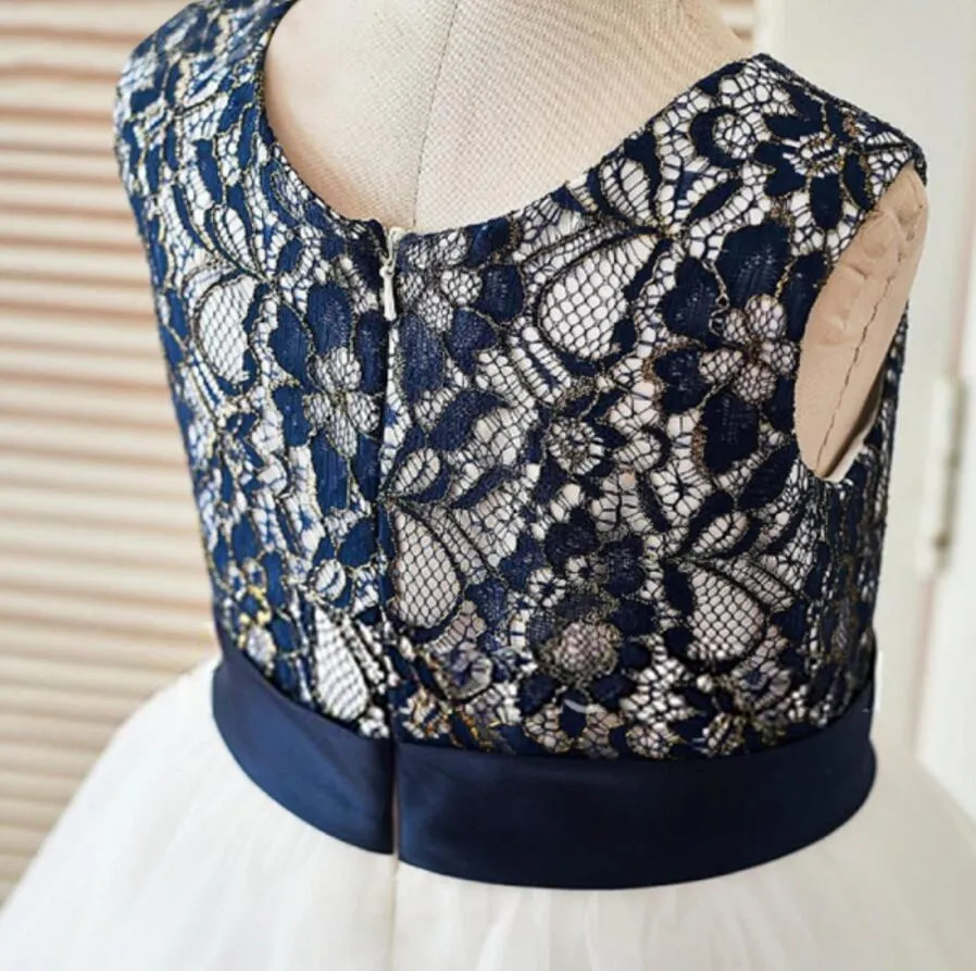 Fashion Lovely Navy  Lace Sleeveless Round Neck  Flower Girl Dresses With Bow Sash, FGY0119