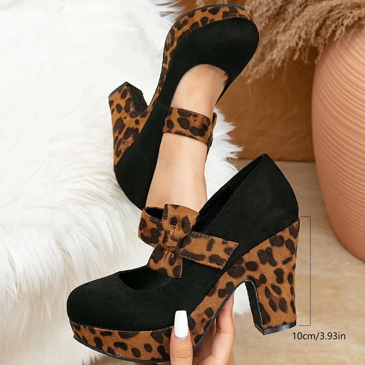 Fashionable French-Style Block Heel Pumps with Leopard Print Bow