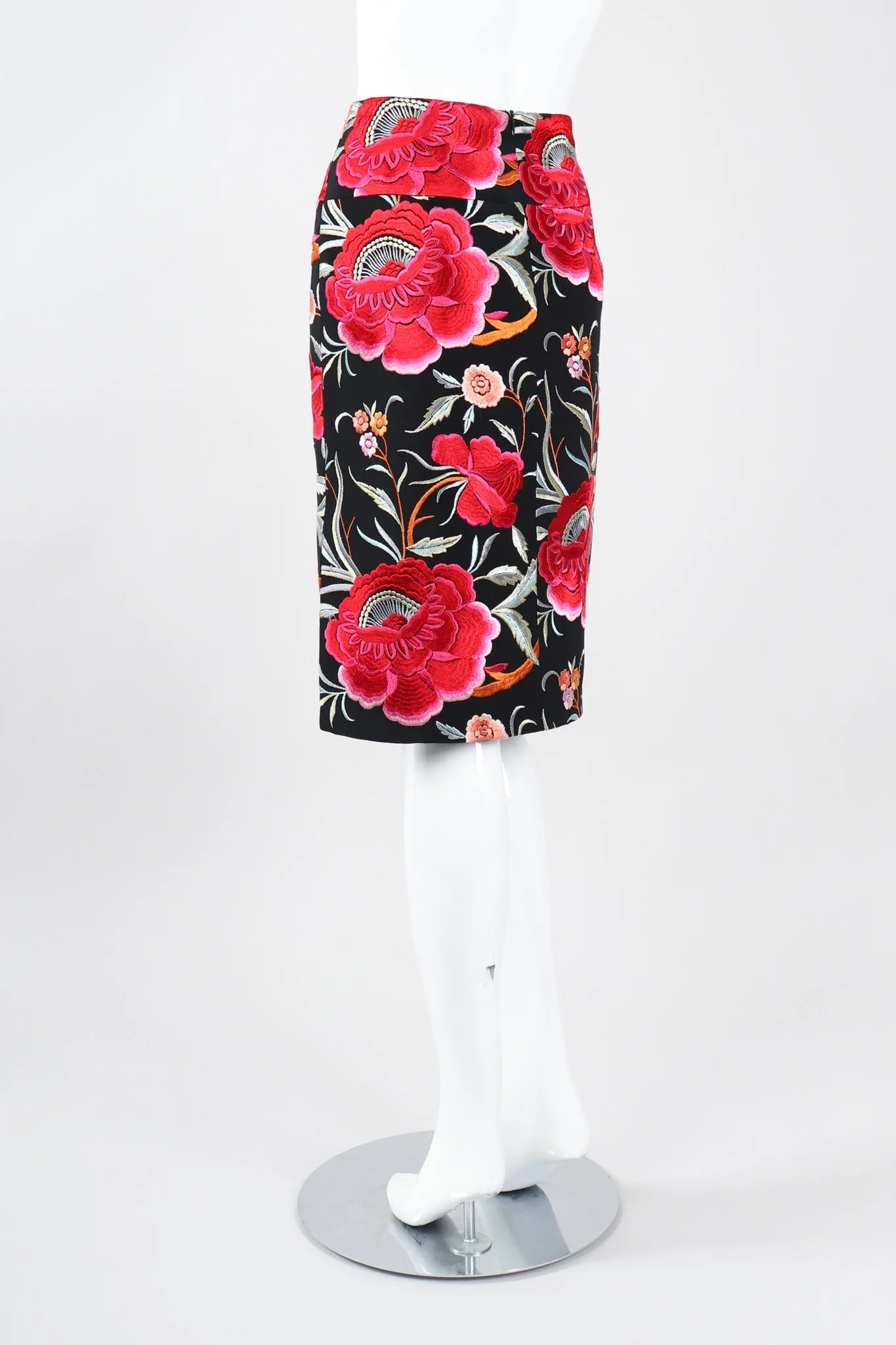 Floral Embroidered Piano Skirt
