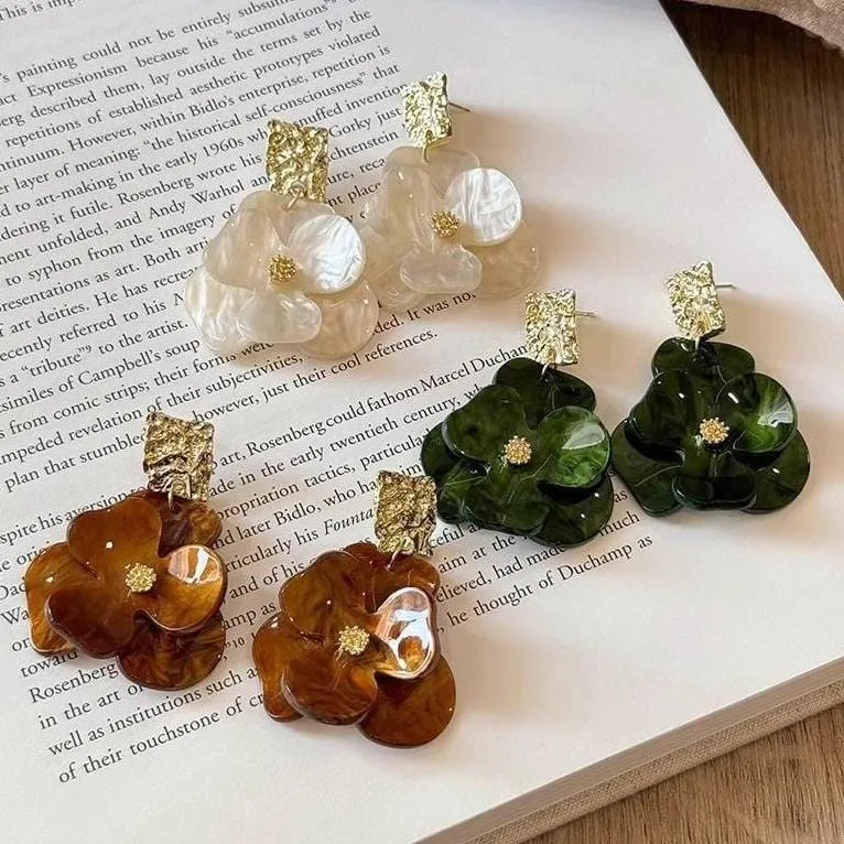 French Style Chunky Flower Dangle Textured Square Earrings