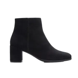 Freva55 Zip (Black Suede)