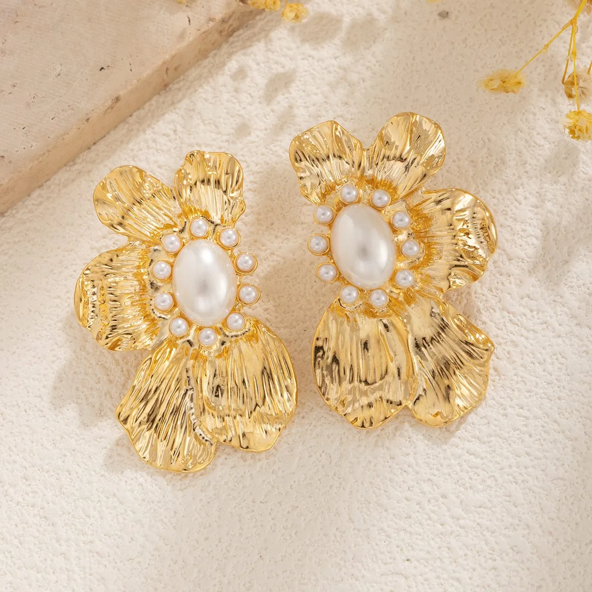 Geometric Abstract Chunky Floral Pearl Earrings