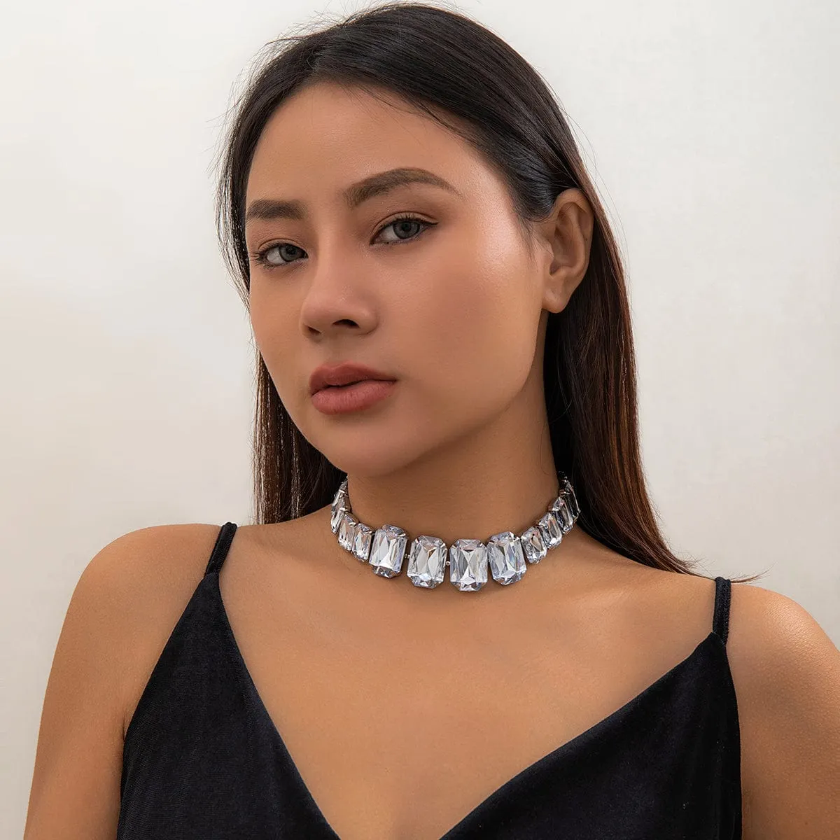 Geometric Chunky Rhinestone Inlaid Chain Necklace