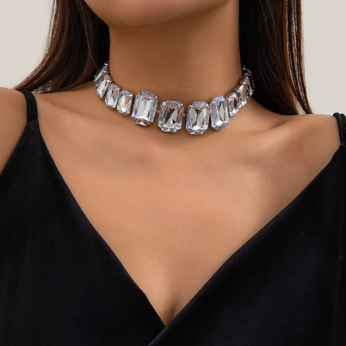 Geometric Chunky Rhinestone Inlaid Chain Necklace