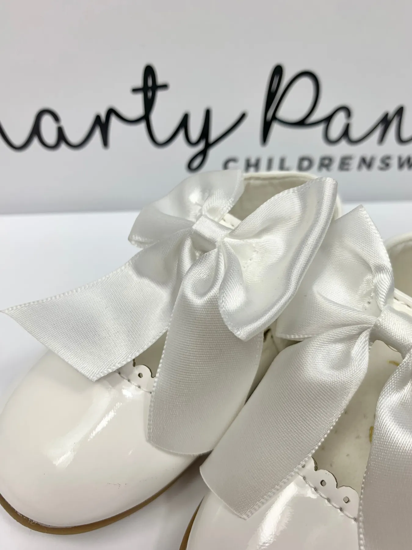 Girls White 'Kylie' Bow Shoes