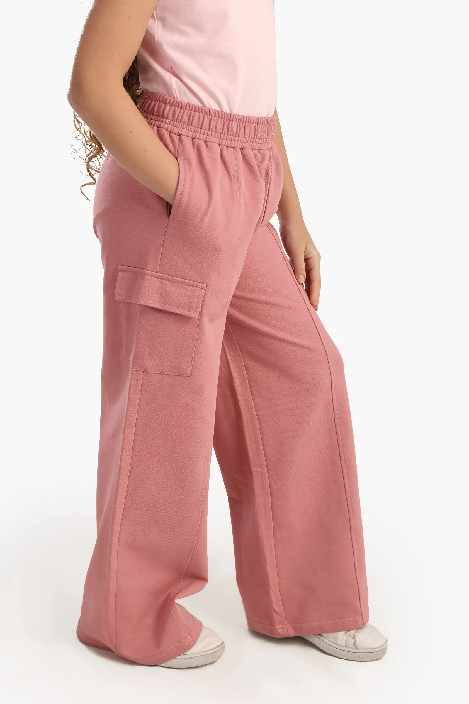 Girly Wide-Leg Cargo Pants