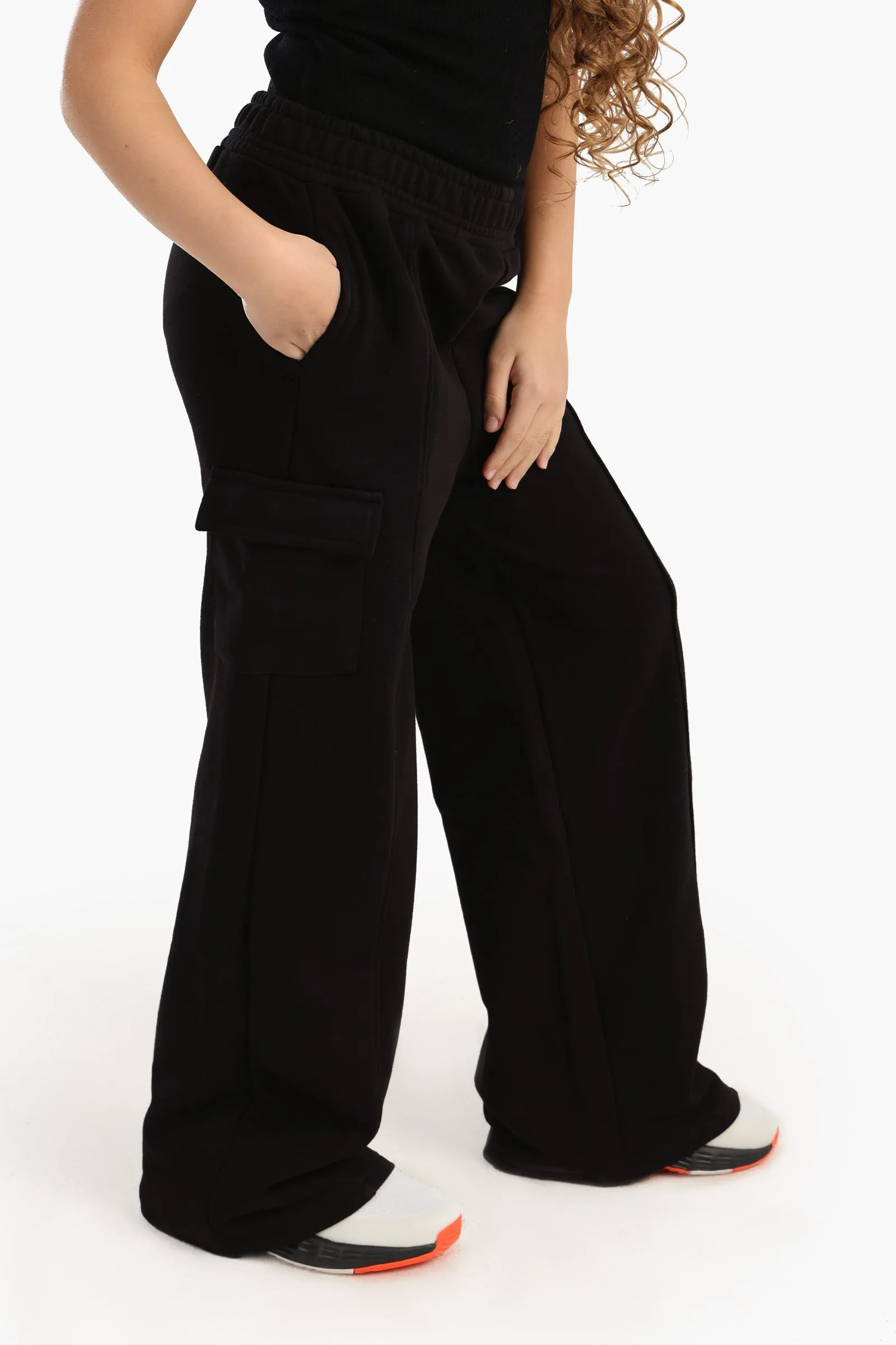 Girly Wide-Leg Cargo Pants