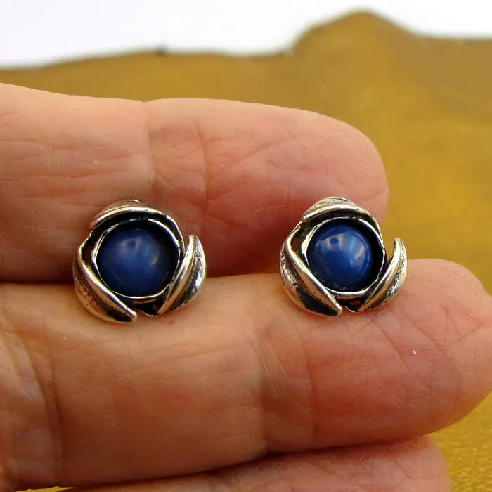 Hadar Designers Floral Handmade Sterling Silver Gray Agate Stud Earrings (gr)