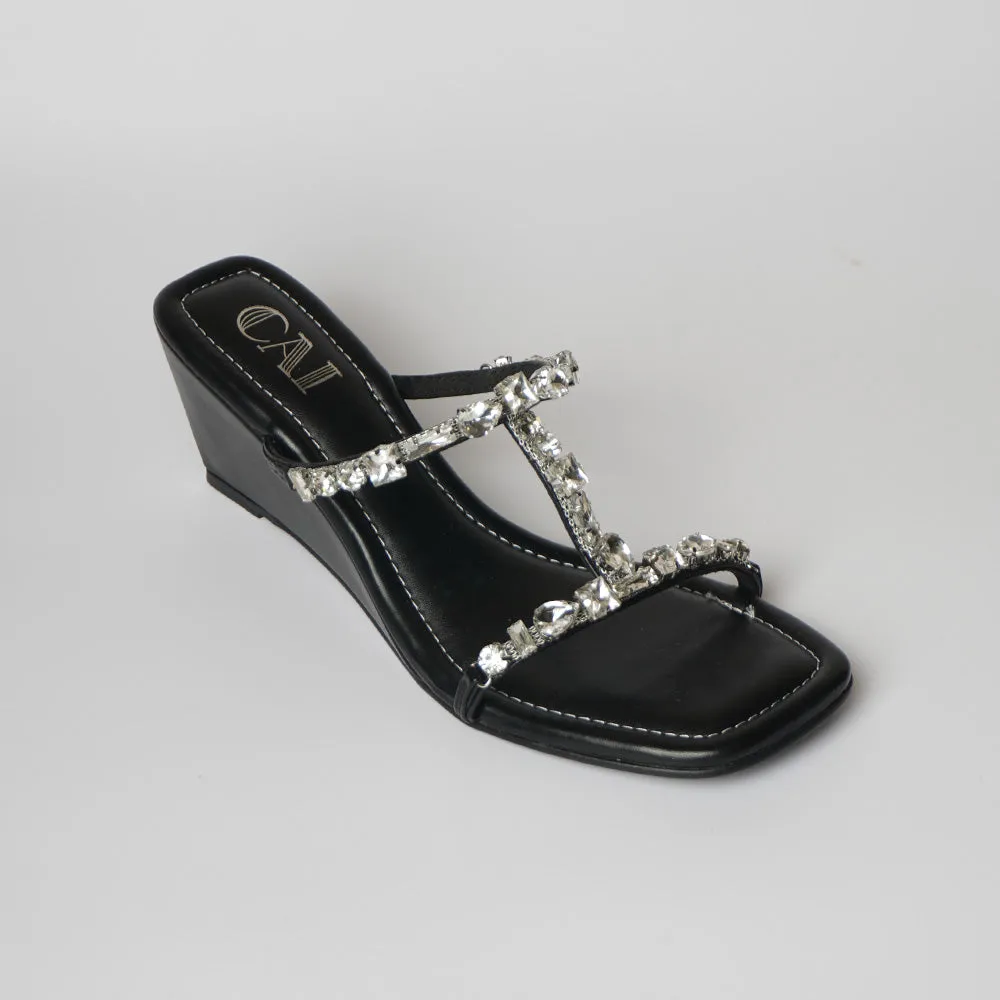 Hera Wedge- Black
