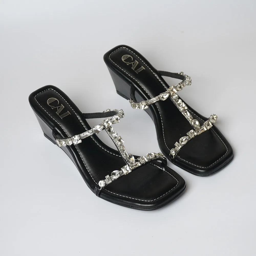 Hera Wedge- Black
