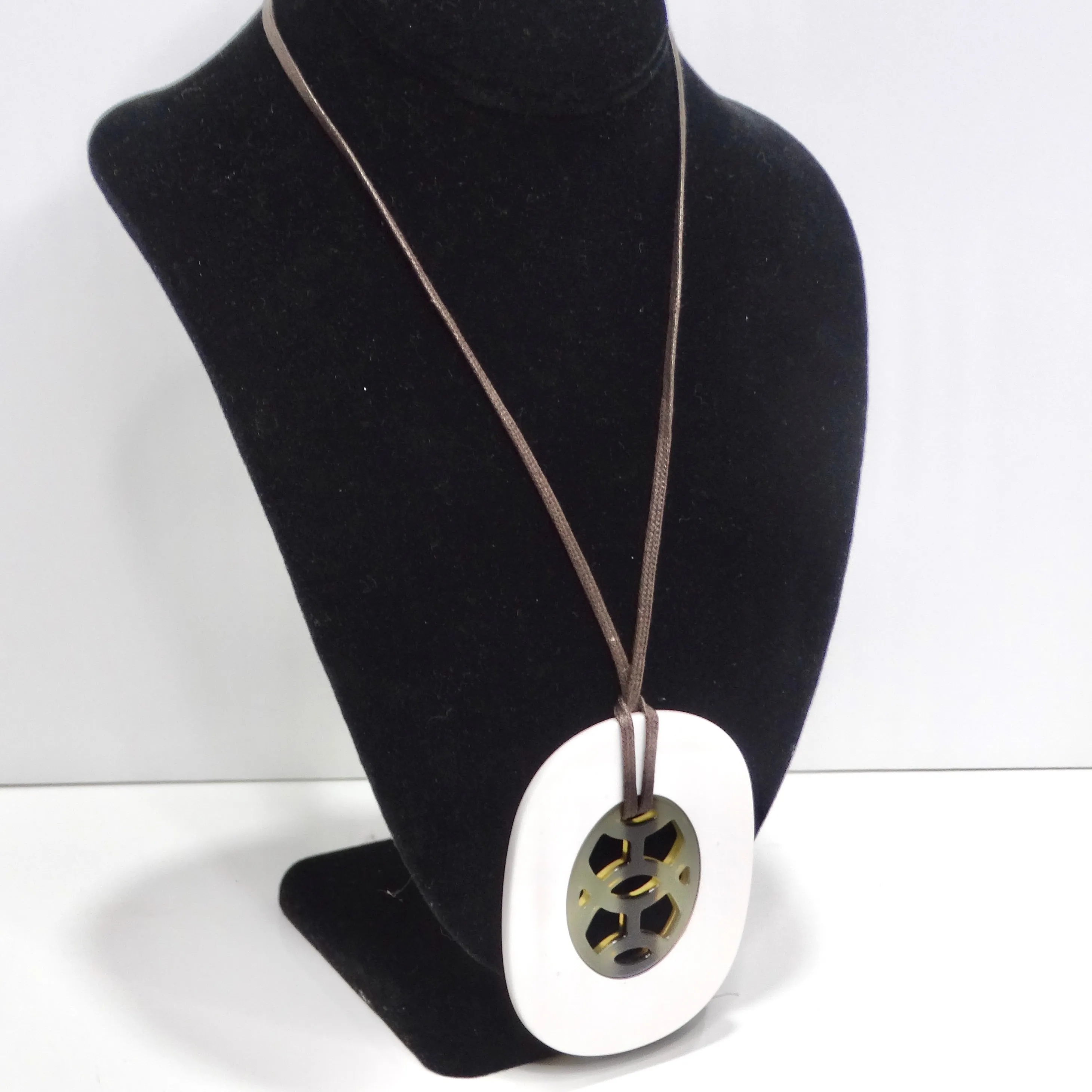 Hermes Buffalo Horn Lacquer Lift Necklace