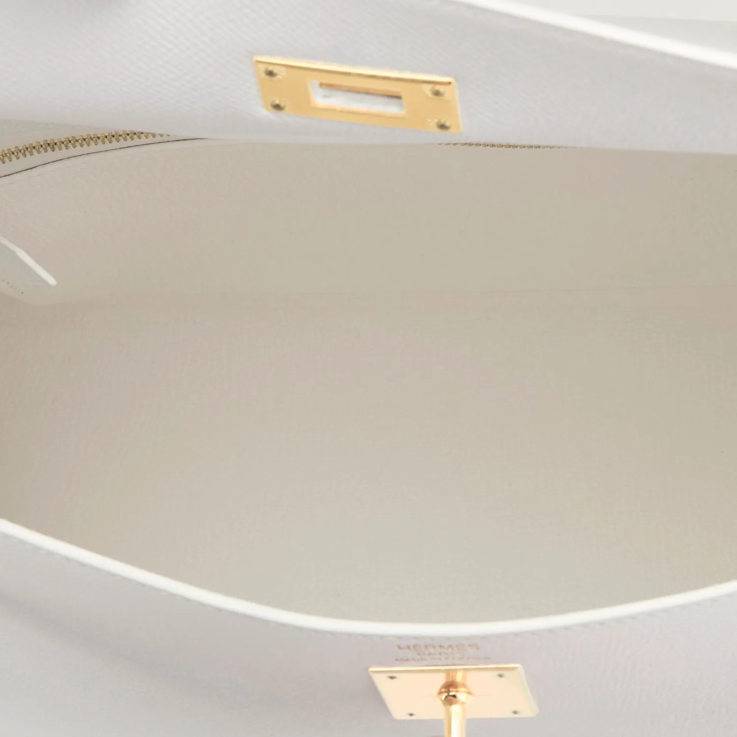 Hermes White Kelly 32cm Sellier Gold Hardware