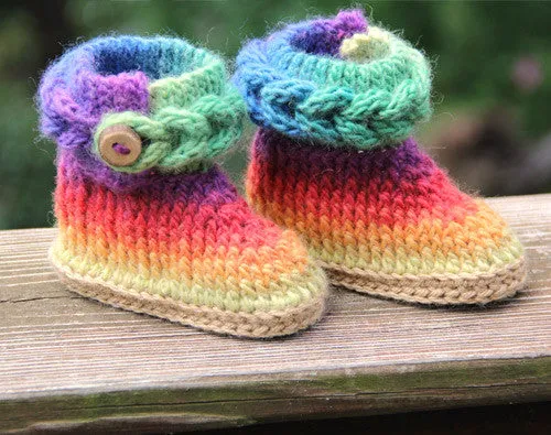 Knit-Look Braid Stitch Booties (Baby Sizes)