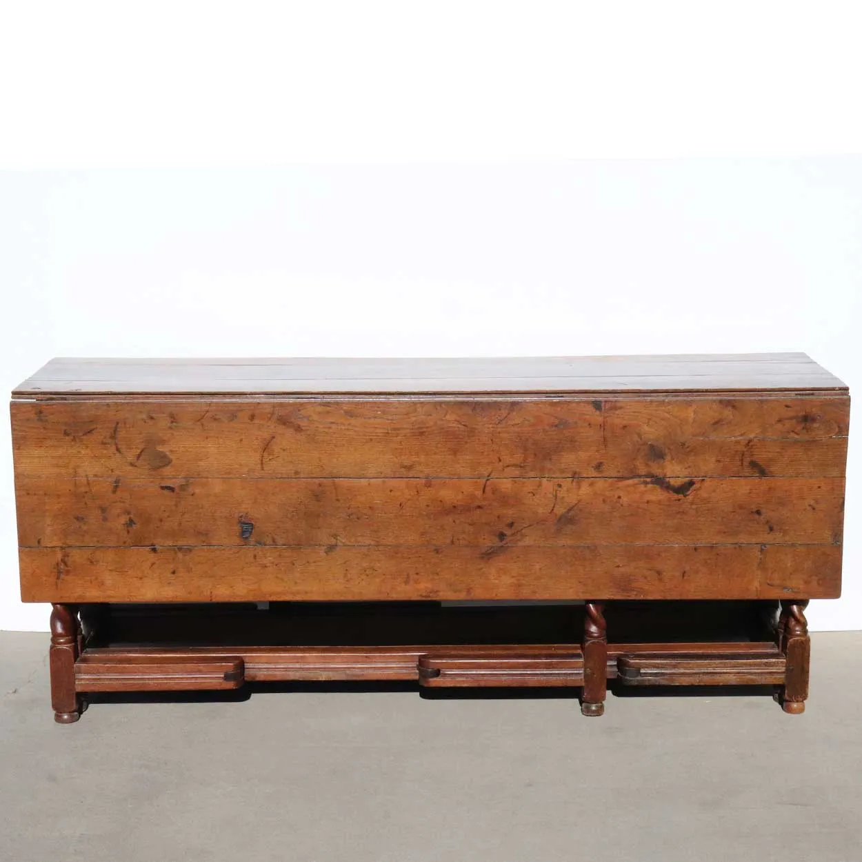 Large English William and Mary Oak Drop-Leaf Gateleg Dining Table