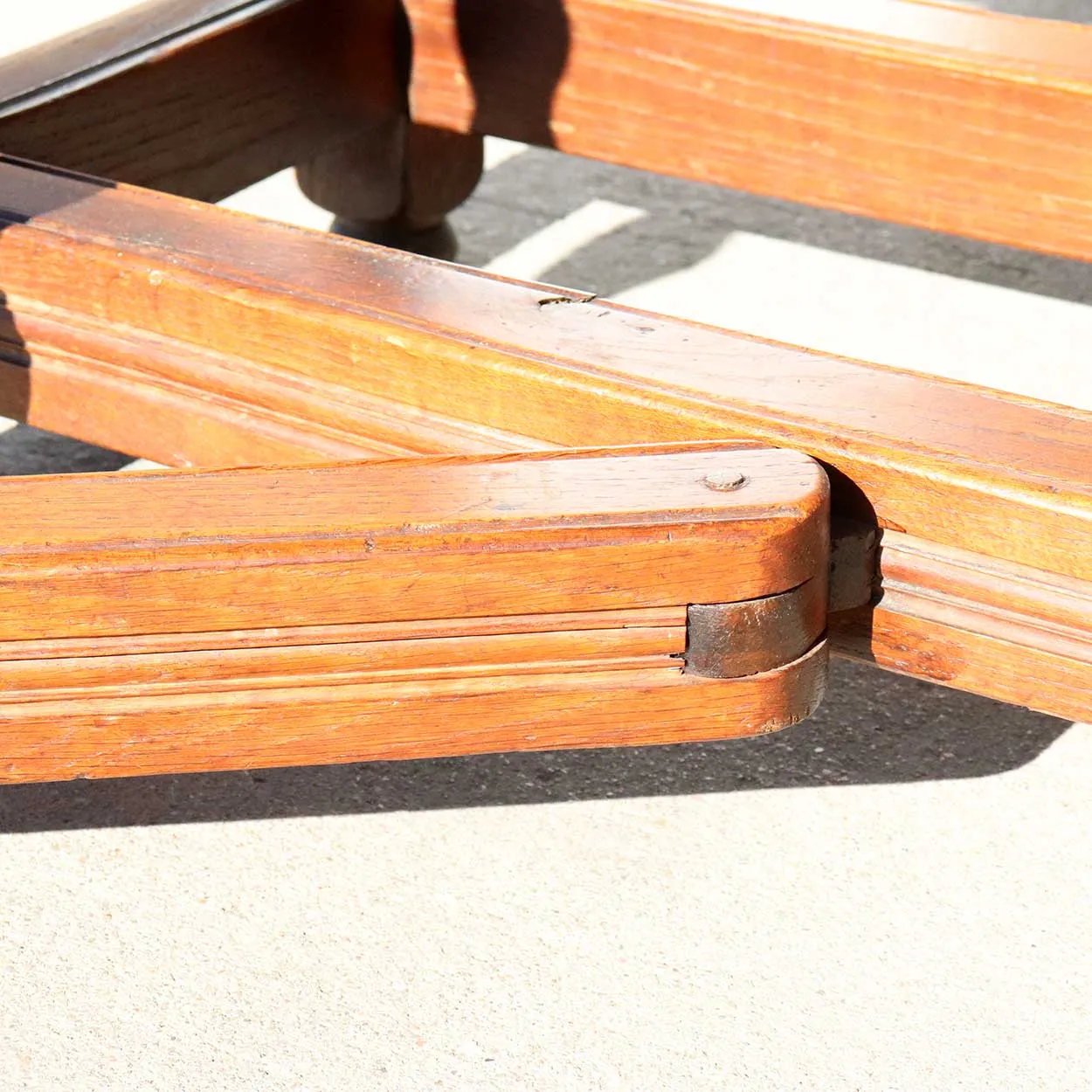 Large English William and Mary Oak Drop-Leaf Gateleg Dining Table