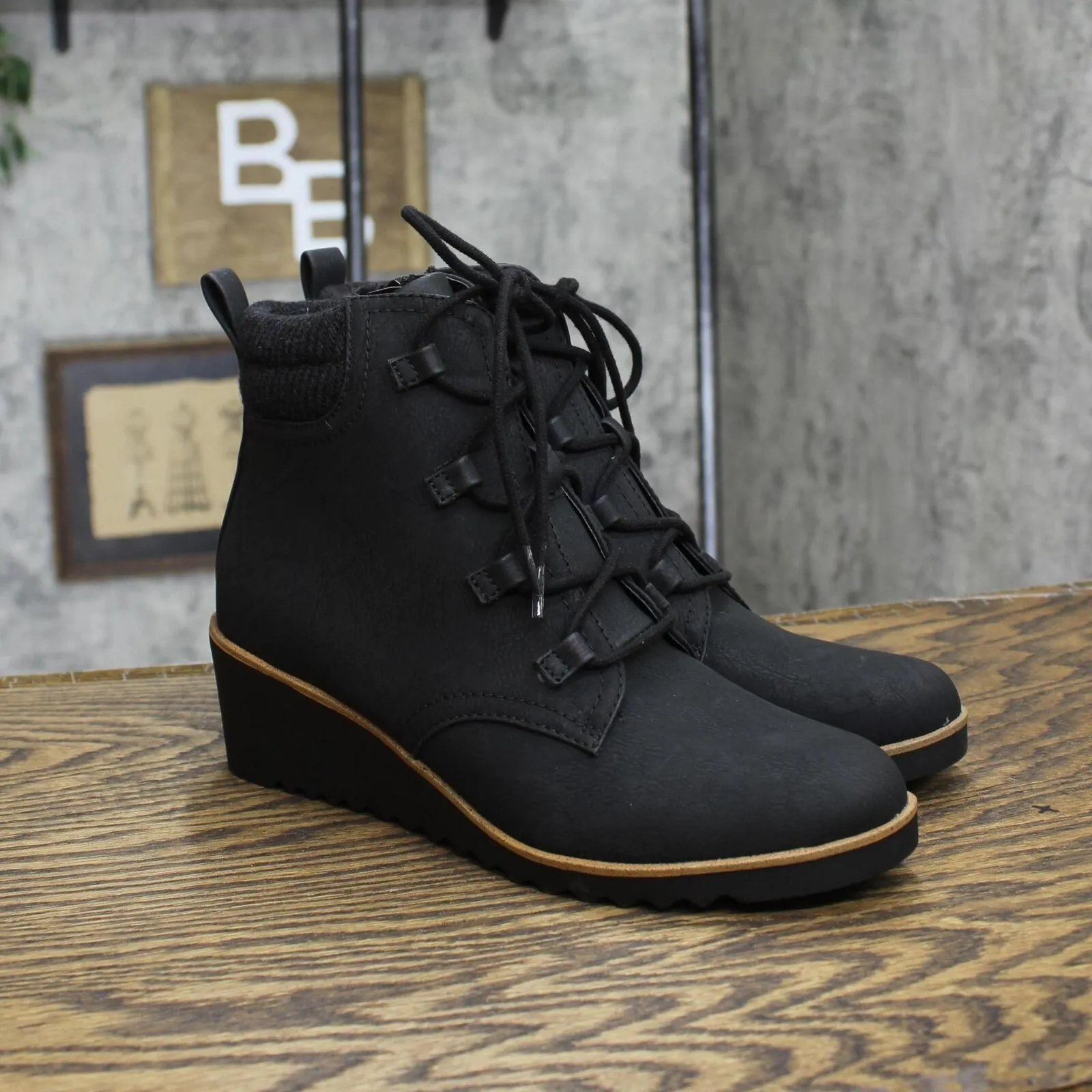 Lifestride Womens Zone Ankle Boot H6611M2 Black 8M