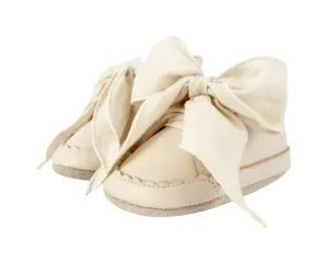 Lonny Sneakers | Cream Leather