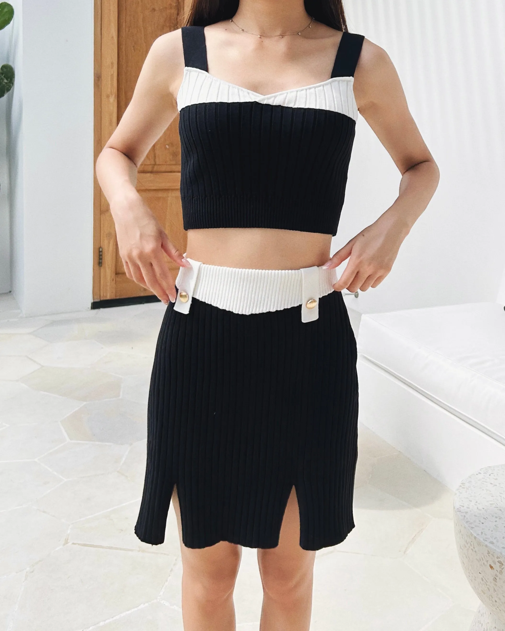 Loren Knit Set